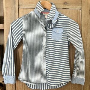 💚BUY 3 for $15💚 💚Cat&Jack Girl's Size M Blue striped Cotton Button-Up Shirt 7/8